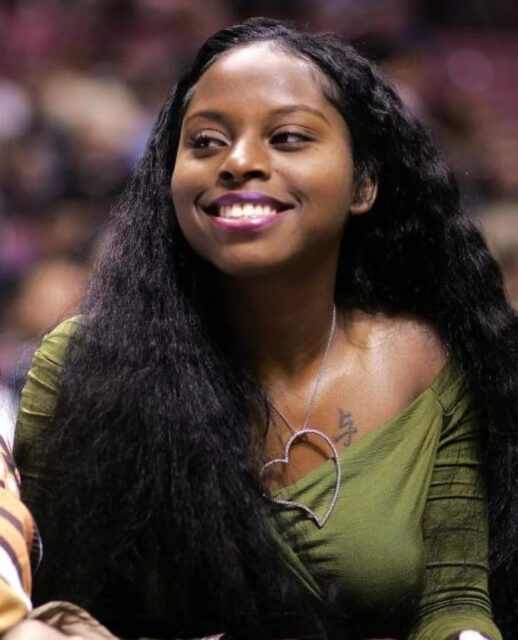 Foxy Brown Bio, Net Worth, Songs, Movies, Age, Instagram, Daughter, Boyfriend, Siblings, Husband, Parents