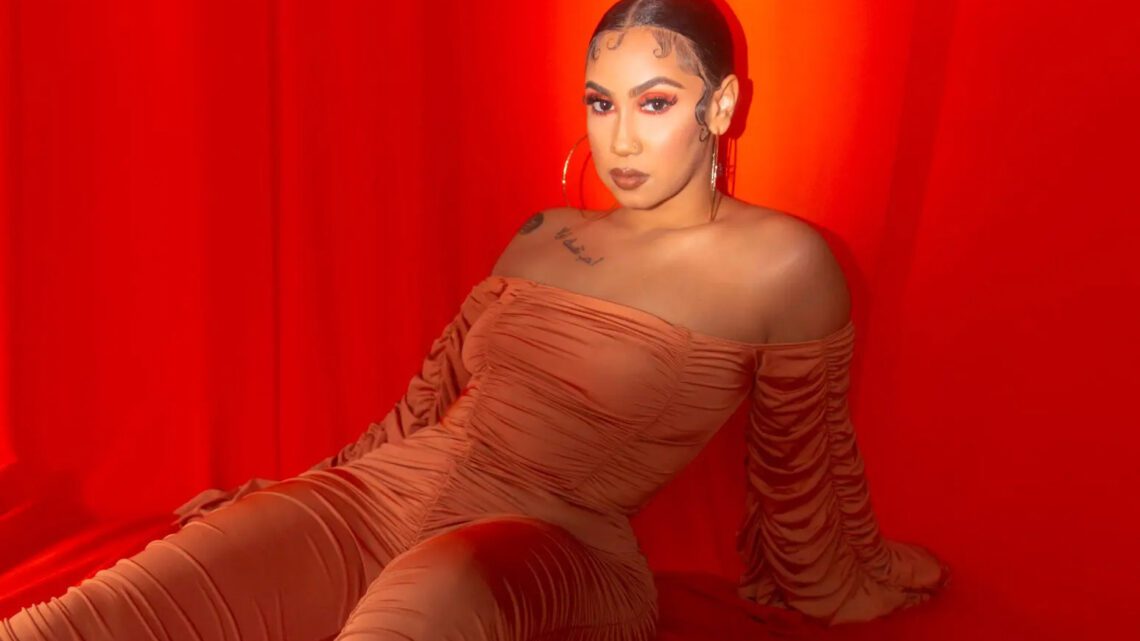 Queen Naija Biography: Husband, Songs, Age, Height, Net Worth, Boyfriend, Real Name, Instagram, Children, Parents, Albums, Tour, Twitter Queen Naija Biography: Husband, Songs, Age, Height, Net Worth, Boyfriend, Real Name, Instagram, Children, Parents, Albums, Tour, Twitter