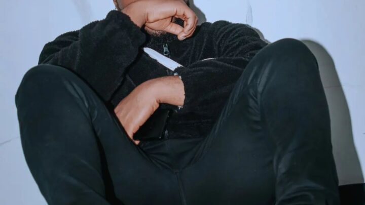 Senth Biography: Girlfriend, Age, Net Worth, Songs, Record Label, Wikipedia, EP Album, State Of Origin, Olamide YBNL Signing, Wife