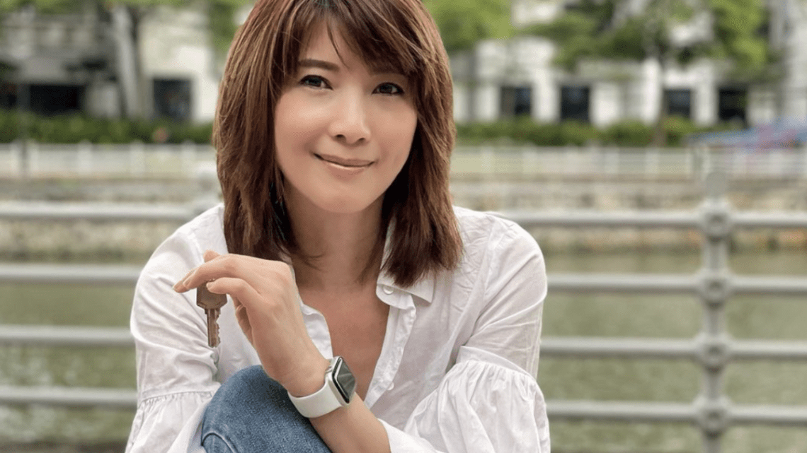 Jeanette Aw Biography: Husband, Age, Bakery, Net Worth, Height, Wedding Photos, Education, Relationship, Instagram, Shop, Family, Partner