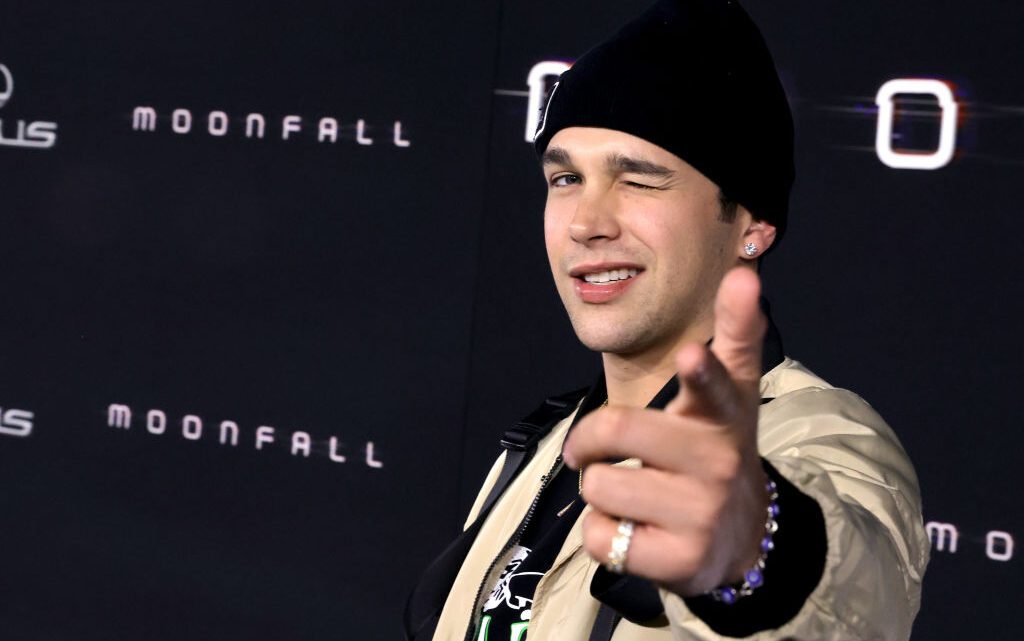 Austin Mahone Biography: Songs, Age, Height, Girlfriend, Net Worth, Instagram, Website, Hits Austin Mahone Biography: Songs, Age, Height, Girlfriend, Net Worth, Instagram, Website, Hits