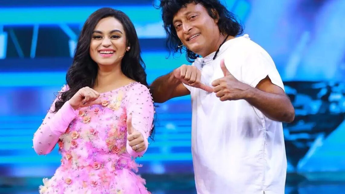 Boby Chemmanur Biography: Age, Wife, Car Collection, Net Worth, House, Contact Number, Daughter, Family, Photos, Mask Boby Chemmanur Biography: Age, Wife, Car Collection, Net Worth, House, Contact Number, Daughter, Family, Photos, Mask