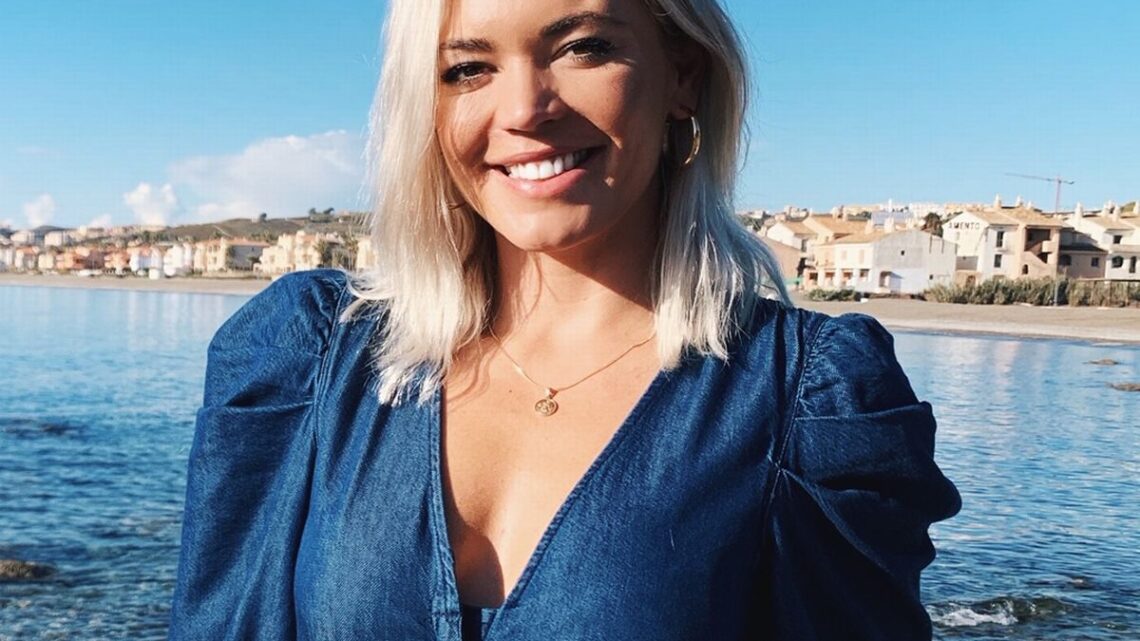 Danni Menzies Biography: Age, Height, Partner, Net Worth, Husband, Accident, Baby, A Place In The Sun, Family, Instagram, Parents