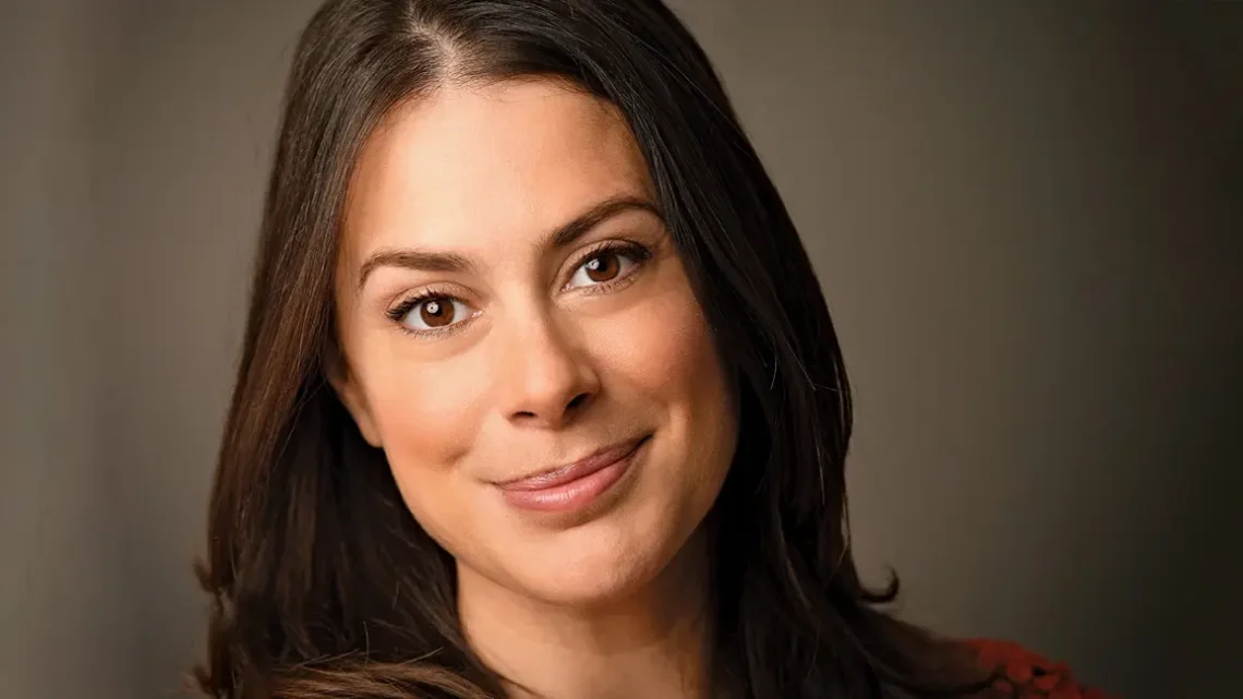 Katie Nicholl Biography: Wikipedia, Age, Husband, Net Worth, Family, Parents, Movies, TV Shows, Royal Reporter, Twitter, Books