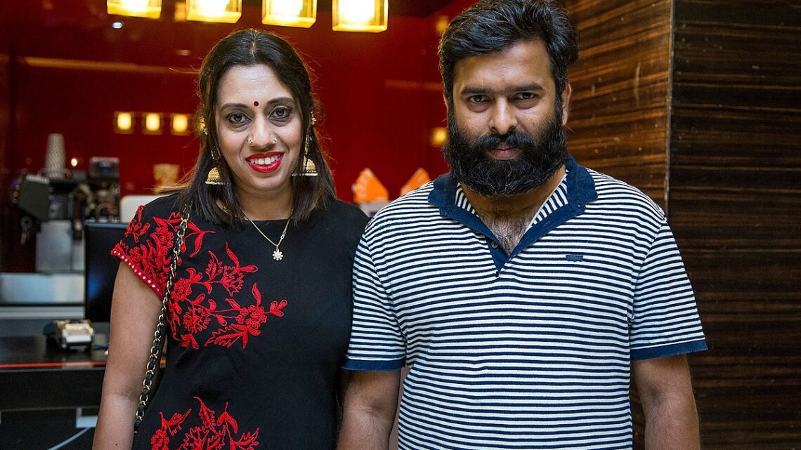 Meenakshi Iyer Biography: Age, Husband, Wikipedia, Net Worth, Daughter, Movies, Instagram, Venkatesan Meenakshi Iyer Biography: Age, Husband, Wikipedia, Net Worth, Daughter, Movies, Instagram, Venkatesan