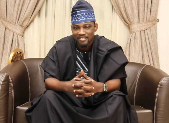 Wasiu Alabi Pasuma Biography: Wife, Age, Hotel, Net Worth, Children, Songs, House, Albums, Private Jet Wasiu Alabi Pasuma Biography: Wife, Age, Hotel, Net Worth, Children, Songs, House, Albums, Private Jet