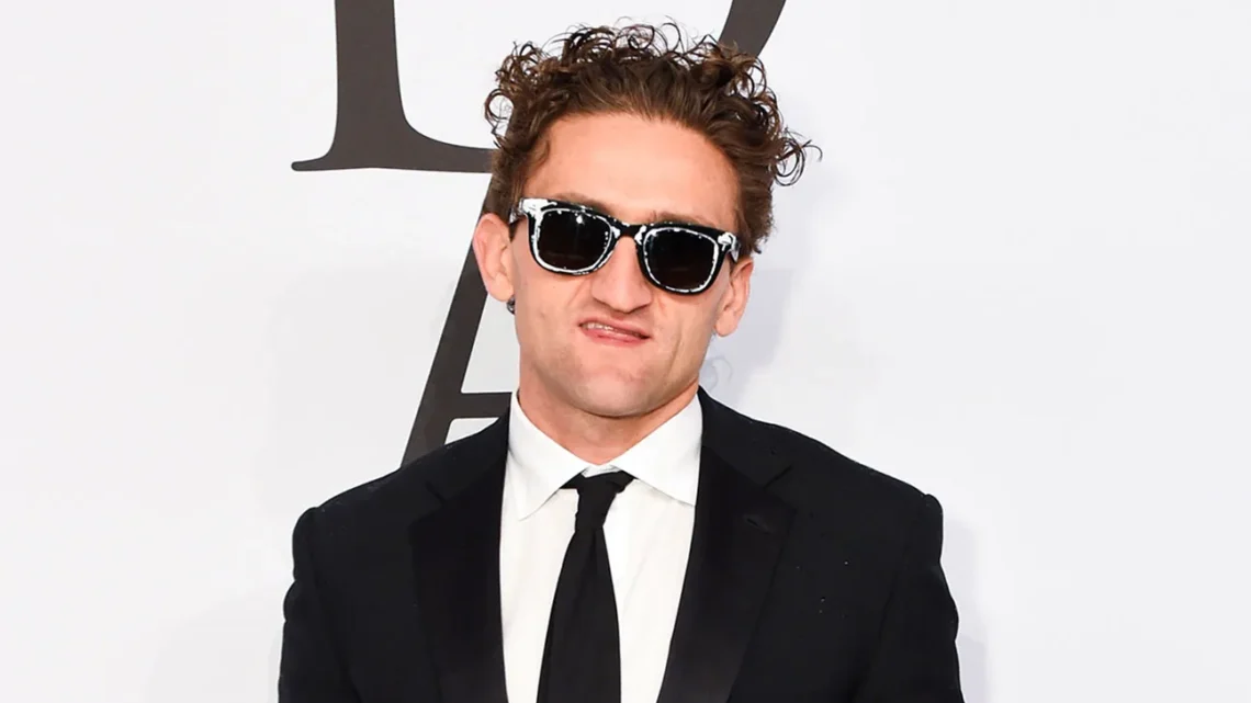 Casey Neistat Biography: Net Worth, Age, Wife, Website, Twitter, Instagram, Children, Movies, TV Shows, Studio, Office