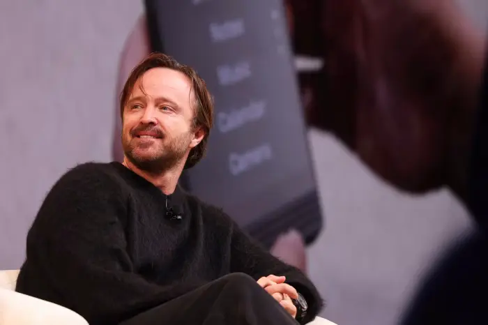 Aaron Paul Biography: Net Worth, Movies, Age, Wife, TV Shows, Height, House, Name Change, Children