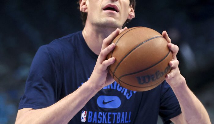 Boban Marjanovic Biography: Height, Wife, Hands, Salary, Team, Weight, Age, Net Worth, Son, Contract, Movie, Ears