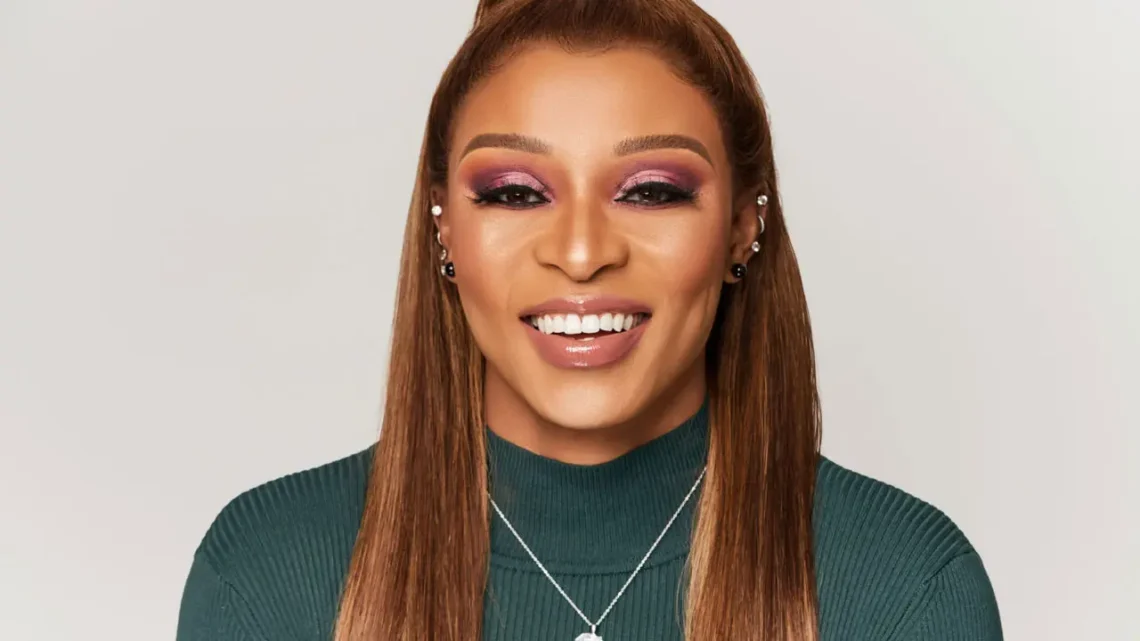 DJ Zinhle Biography: Age, Husband, Forbes Net Worth, Wiki, Songs, Instagram, AKA, Boyfriend, Daughter