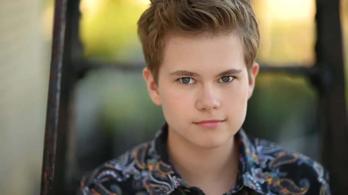 Isaiah ‘Izzy’ Stannard Biography: Age, Parents, Net Worth, Movies, Instagram, Girlfriend, Pictures, Wiki