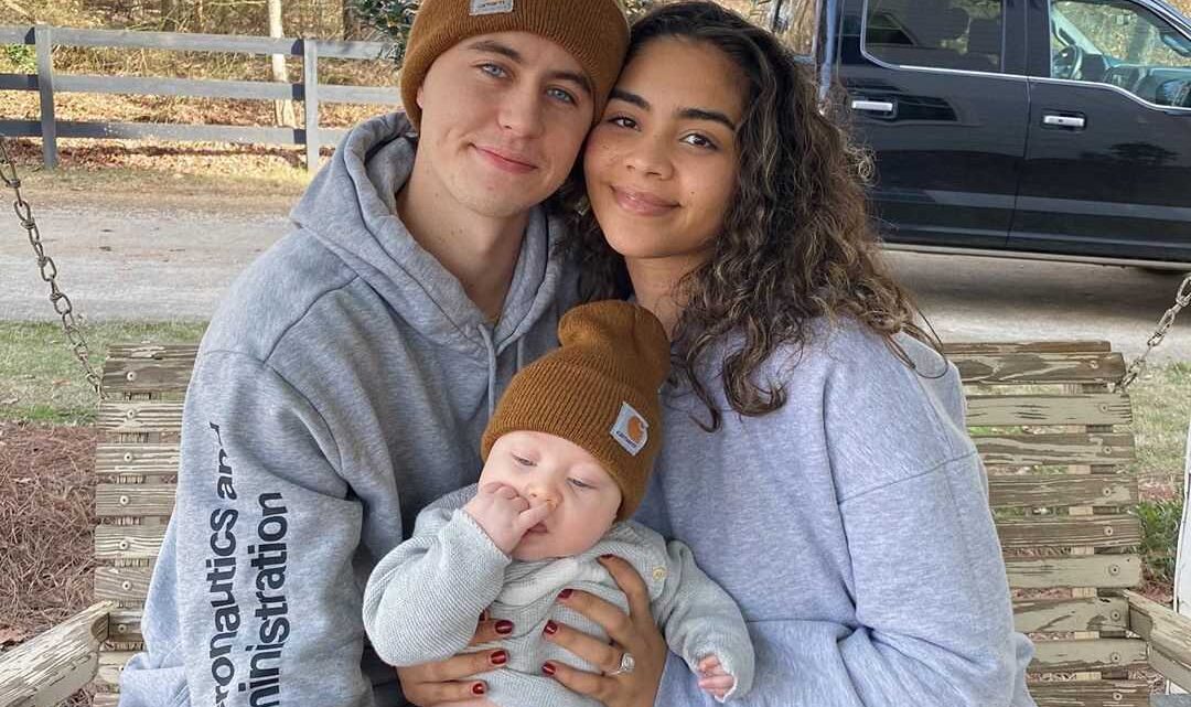 Taylor Giavasis Biography: Age, Parents, Boyfriend, Net Worth, Height, Daughter Name, Brother, Birthday, Twitter, Husband Taylor Giavasis Biography: Age, Parents, Boyfriend, Net Worth, Height, Daughter Name, Brother, Birthday, Twitter, Husband