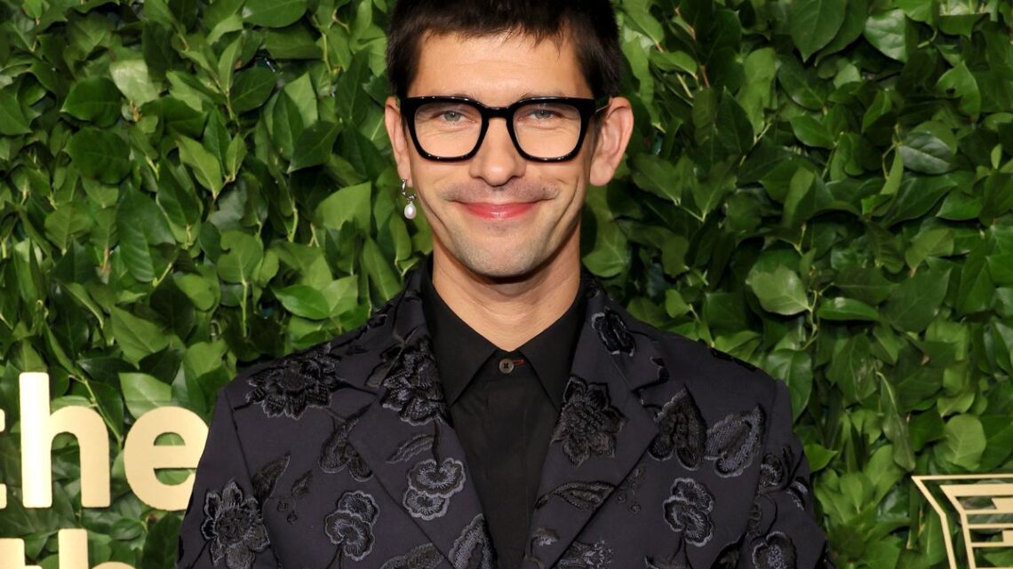 Ben Whishaw Biography: Movies, Wife, Age, Twin, Net Worth, Instagram, TV Shows, Spouse, Partner