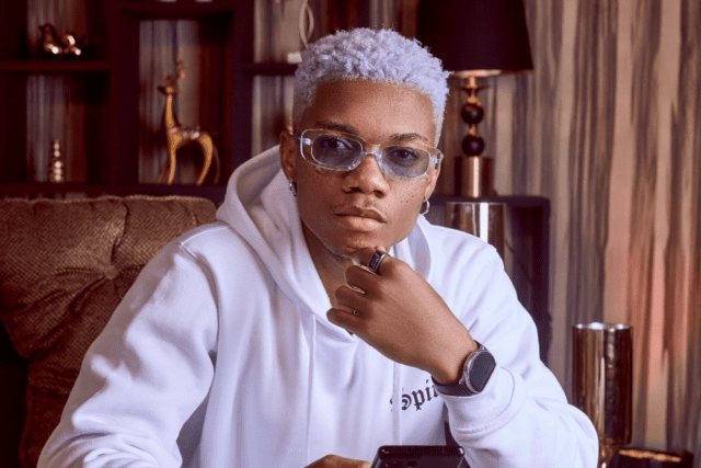 KiDi Biography, Age, Girlfriend, Net Worth, Songs, Albums, Wikipedia, Family, House, Cars, Wife