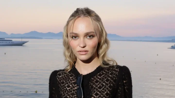 Lily-Rose Depp Biography: Age, Movies & TV Shows, Net Worth, Boyfriend, Height, Parents, Instagram, Relationships