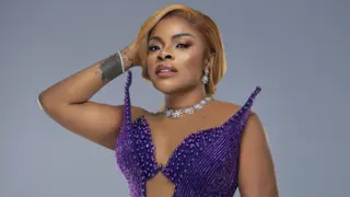 Laura Ikeji Biography: Age, Husband, Net Worth, Blog, Sister, State Of Origin, Instagram, Wedding Pictures, Children
