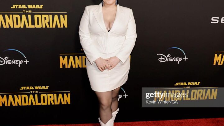 Brittany Broski Biography: Boyfriend, Family, Net Worth, Siblings, Age, Meme, Podcast, YouTube, Height