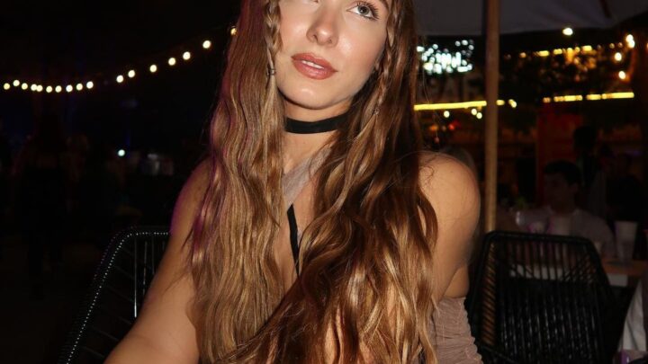 Carmella Rose Biography: Instagram, Boyfriend, Age, Hair, Wiki, Net Worth, Health Foundation, Twitter, Height