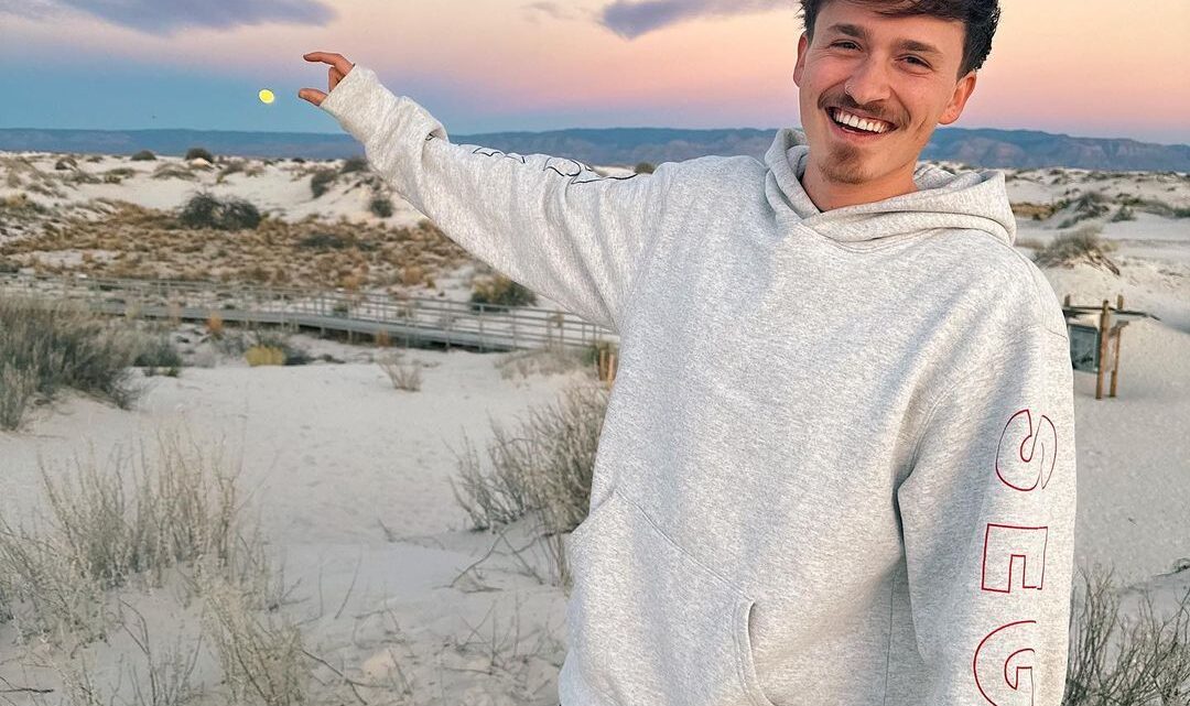 Crawford Collins Biography: Age, Height, Girlfriend, Net Worth, Instagram, Brother Crawford Collins Biography: Age, Height, Girlfriend, Net Worth, Instagram, Brother