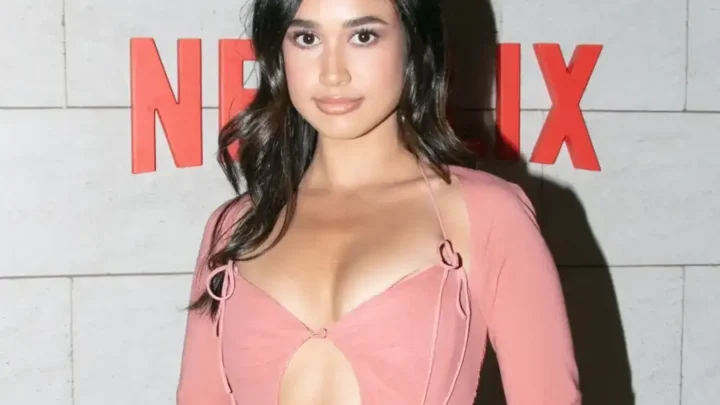 Emily Tosta Biography: Net Worth, Movies & TV Shows, Boyfriend, Age, Instagram, Partner, Ethnicity, Height