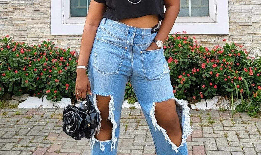 Linda Ikeji Biography: Age, Husband, News, Net Worth, Instagram, Siblings, House, Blog News, Child Linda Ikeji Biography: Age, Husband, News, Net Worth, Instagram, Siblings, House, Blog News, Child
