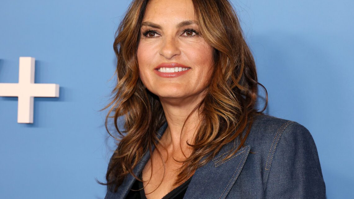Mariska Hargitay Biography: Net Worth, Husband, Movies, Age, TV Shows, Parents, Height, Children, Siblings Mariska Hargitay Biography: Net Worth, Husband, Movies, Age, TV Shows, Parents, Height, Children, Siblings