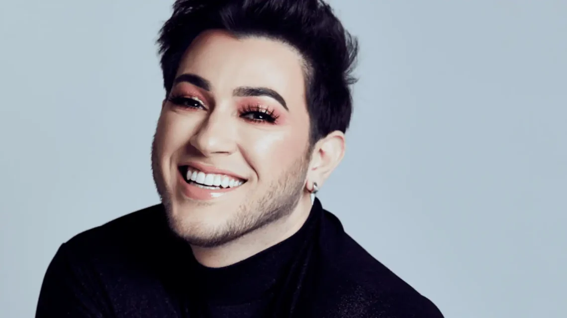 Manny MUA Biography: Net Worth, YouTube, Girlfriend, Instagram, Age, House, Parents, Wife, Pronouns, Brother