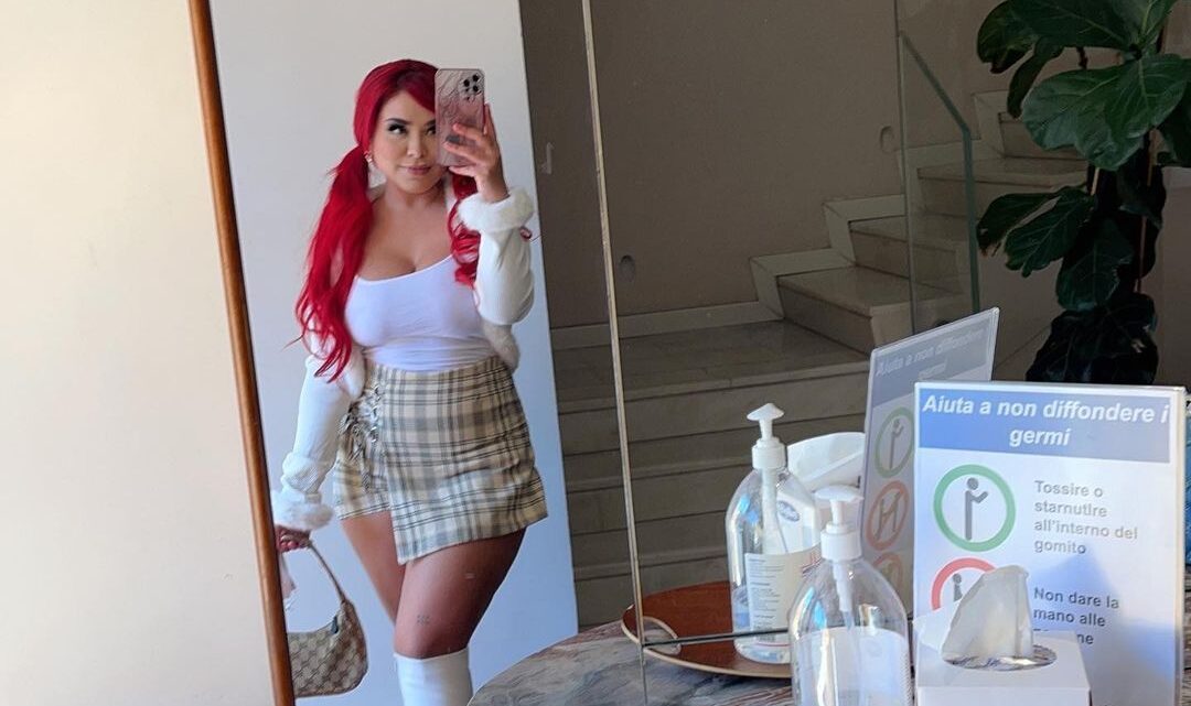 Alva Jay Biography: Nationality, Boyfriend, Age, Net Worth, Passport, Makeup, Instagram Alva Jay Biography: Nationality, Boyfriend, Age, Net Worth, Passport, Makeup, Instagram
