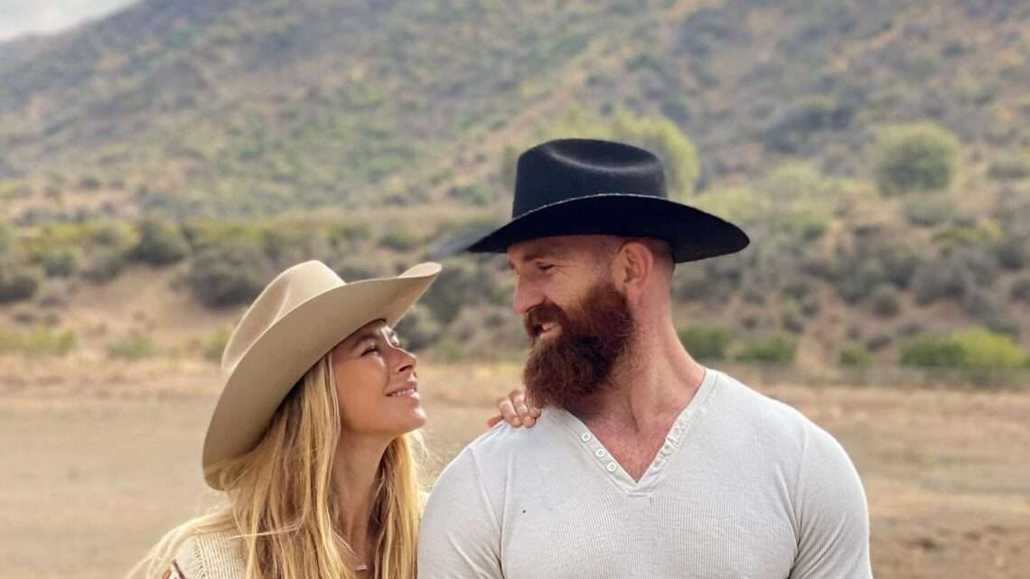 Devan Long Biography: Spouse, Height, Age, Net Worth, Movies & TV Shows, Children Devan Long Biography: Spouse, Height, Age, Net Worth, Movies & TV Shows, Children