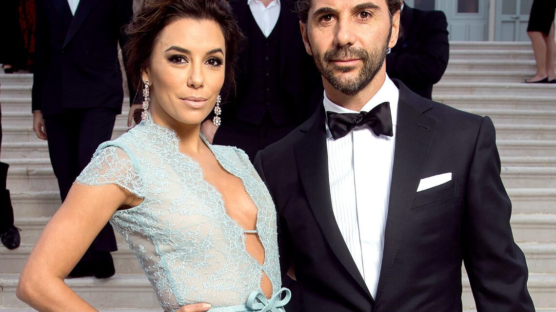 Eva Longoria’s husband Jose Baston Biography: Net Worth, Age, Wikipedia, First Wife, Children, Height Eva Longoria’s husband Jose Baston Biography: Net Worth, Age, Wikipedia, First Wife, Children, Height