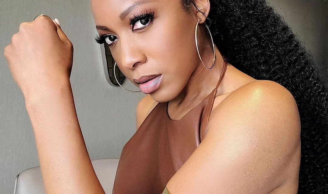 Gabrielle Dennis Biography: Age, Spouse, Net Worth, Height, Relationship, Instagram