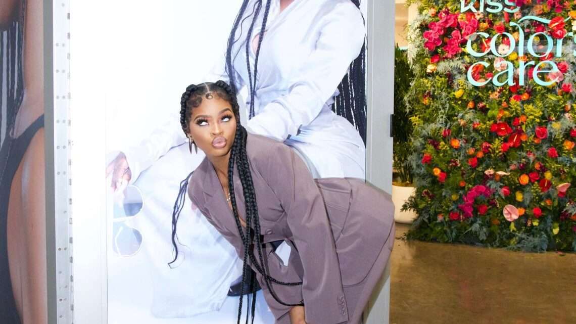 Jatavia Shakara Johnson (JT) Biography: Age, Net Worth, Songs, Boyfriend, Albums, Pictures, Height, Band Jatavia Shakara Johnson (JT) Biography: Age, Net Worth, Songs, Boyfriend, Albums, Pictures, Height, Band