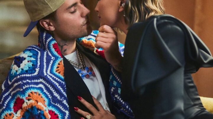 Justin Bieber Biography: Wife, Age, Net Worth, Sister, House, Movies and TV Shows, Wikipedia, Albums, Songs, Instagram, Girlfriend