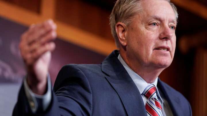 Lindsey Graham Biography: Net Worth, Wife, Age, Children, Twitter, Cat, Education, Phone Number, Parents