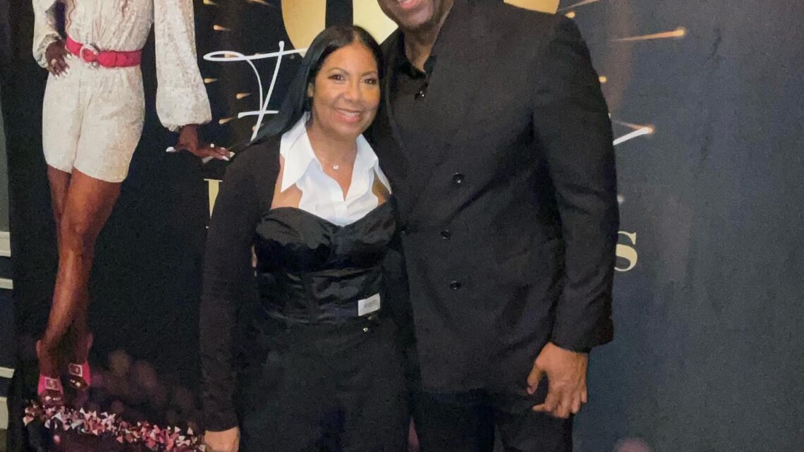 Magic Johnson Biography: Net Worth, Wife, Age, Height, Children, Family, Position, Stats Magic Johnson Biography: Net Worth, Wife, Age, Height, Children, Family, Position, Stats