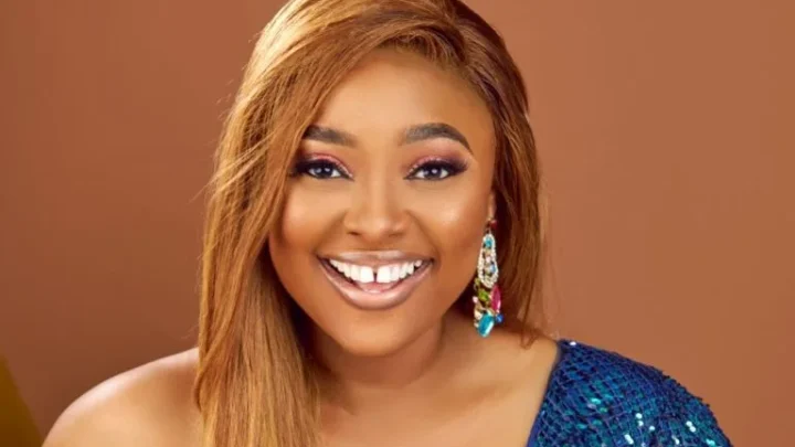 Mary Lazarus Biography: Age, Movies, Twin, Husband, Married, Net Worth, Wikipedia, Brother