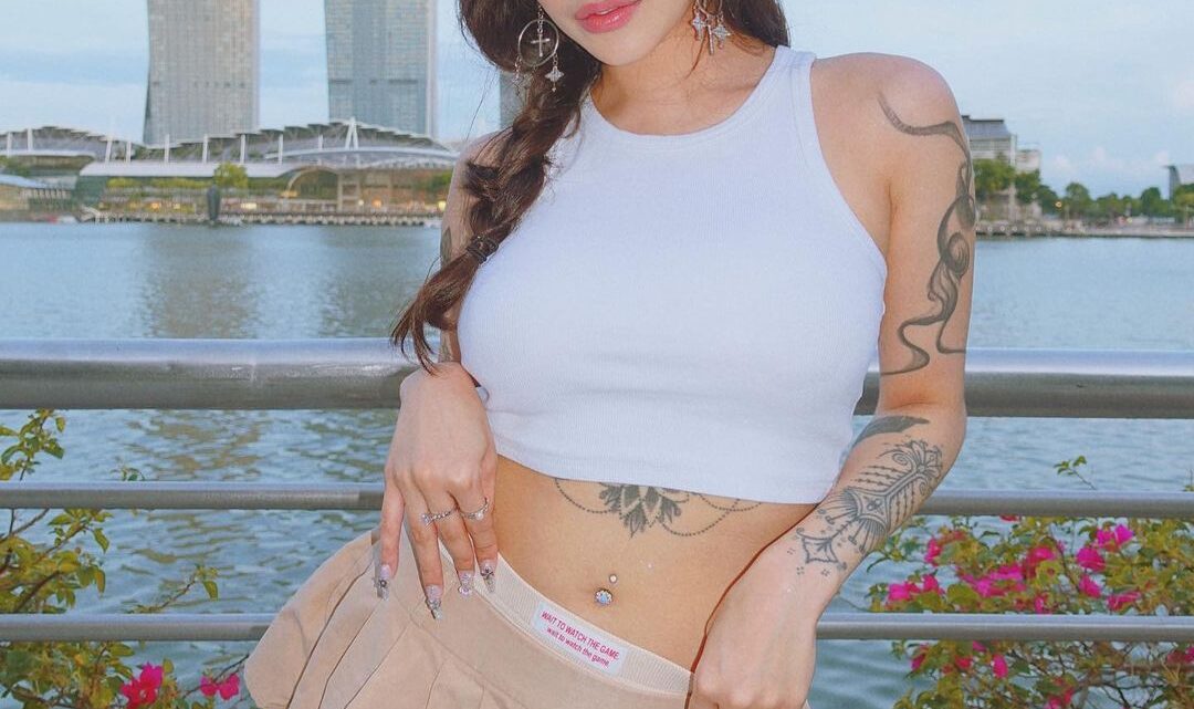 Nicole Choo Biography: Age, Instagram, Boyfriend, Net Worth, Books, Parents Nicole Choo Biography: Age, Instagram, Boyfriend, Net Worth, Books, Parents