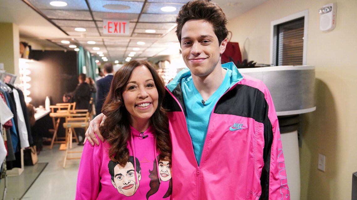 Pete Davidson’s mother Amy Waters Davidson Biography: Husband, Age, Parents, Instagram, Birthday, Net Worth, Children Pete Davidson’s mother Amy Waters Davidson Biography: Husband, Age, Parents, Instagram, Birthday, Net Worth, Children