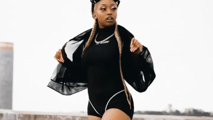 Kamo Mphela Biography: Songs, Pictures, Boyfriend, Age, Net Worth, Height, Husband, Father, House, Wikipedia