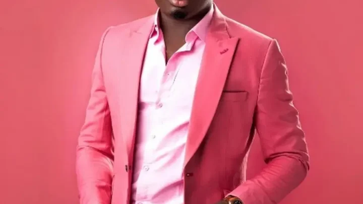 Segun Johnson Biography: Age, Mixtape, Songs, Girlfriend, Net Worth, Wikipedia, Albums, Wife