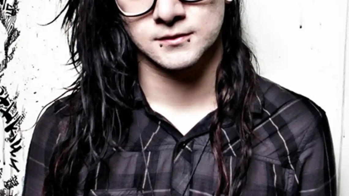 Skrillex Biography: Songs, Wife, Net Worth, Ethnicity, Age, Wiki, Instagram, Real Name, Albums, Tour