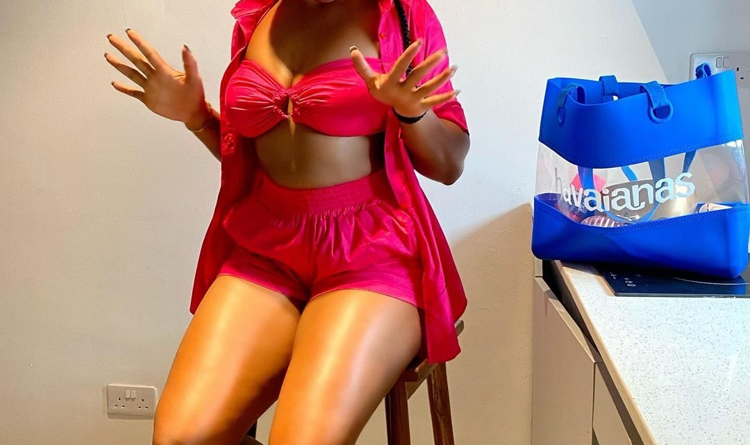 Wizkid’s Baby Mama Shola Ogudu Biography: Son, Age, Instagram, Net Worth, Boyfriend, Cars, House, Twitter, Wikipedia Wizkid’s Baby Mama Shola Ogudu Biography: Son, Age, Instagram, Net Worth, Boyfriend, Cars, House, Twitter, Wikipedia