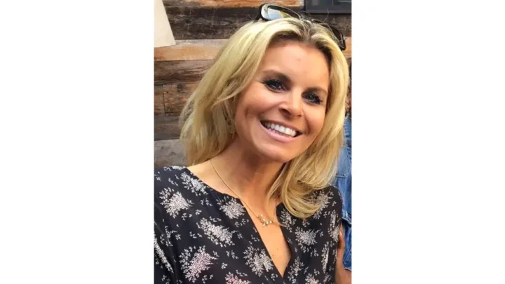 Adrienne Elrod Biography: Husband, Age, Net Worth, Height, Images, Measurements, Children, Instagram, Fox News, MSNBC, Wikipedia, Family, Twitter, LinkedIn