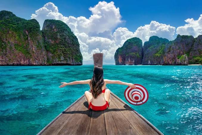 Captivating Clicks: Unveiling Instagrammable Wonders