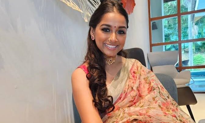 Vikneswary Se Biography: Age, Marriage, Sister, Husband, Net Worth, Wikipedia, Family, Wedding Photos, Date Of Birth, Siblings