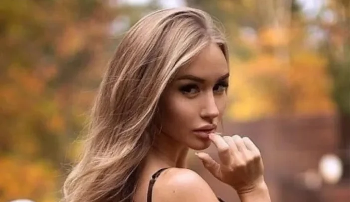 Valenti Vitel Biography: Life, Measurements, Age, Christian Harding, Facebook, Net Worth, Plastic Surgery