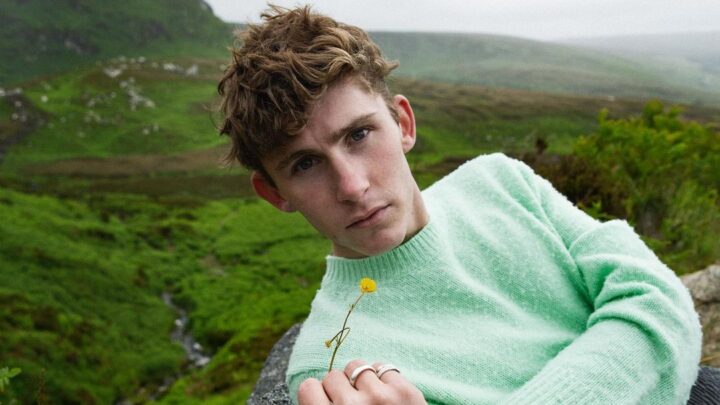 Fionn O’Shea Biography: Girlfriend, Height, Age, Parents, Movies, Net Worth, TV Shows, Instagram, Agent