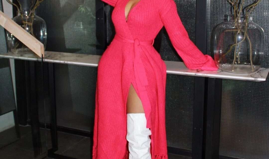 Lee Khuzwayo Biography: Age, Husband, Net Worth, Tattoos, Real Name, Instagram, Pregnant & Wedding Photos, Wikipedia Lee Khuzwayo Biography: Age, Husband, Net Worth, Tattoos, Real Name, Instagram, Pregnant & Wedding Photos, Wikipedia