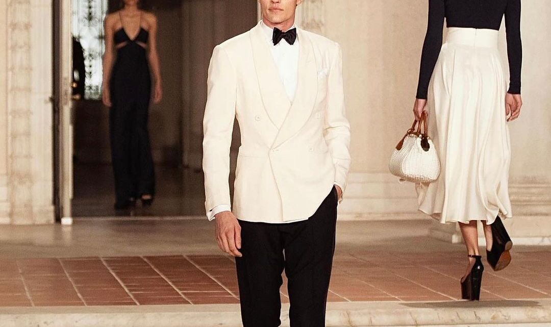 Lucky Blue Smith Biography: Wife, Age, Net Worth, Movies, Siblings, Height, Instagram, Parents Lucky Blue Smith Biography: Wife, Age, Net Worth, Movies, Siblings, Height, Instagram, Parents