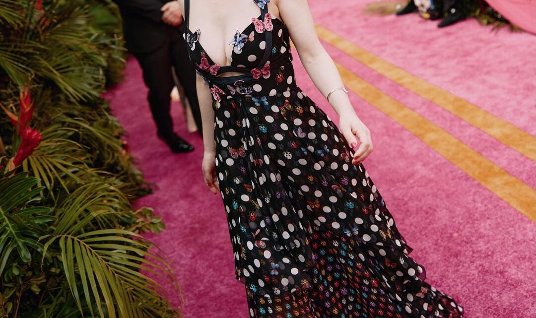 Rachel Brosnahan Biography: Net Worth, Age, Movies, Husband, Instagram, TV Shows, Parents, Height Rachel Brosnahan Biography: Net Worth, Age, Movies, Husband, Instagram, TV Shows, Parents, Height